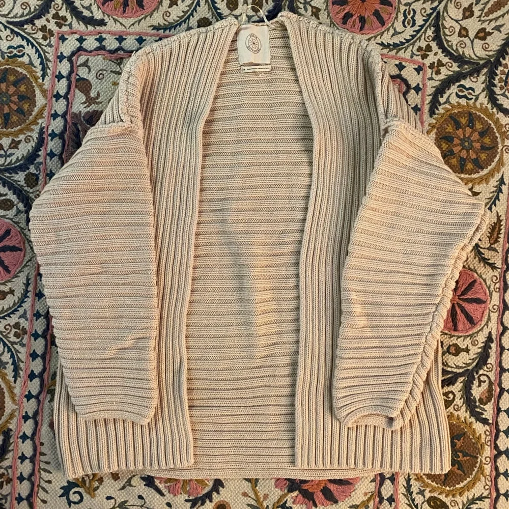 Cream cardigan - Picture 1 of 2